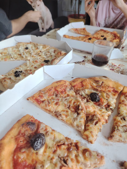 Pizza de Au Pizz'Aiolo Chez Damien ...pizza artisanale à Toulon