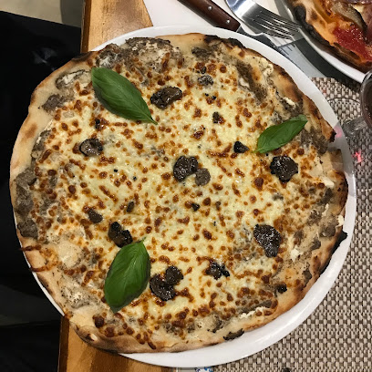 Pizza de Il Pomodoro A&I à La Seyne-sur-Mer