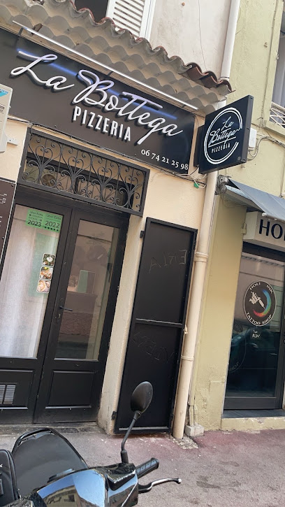 Pizza de La Bottega à Toulon