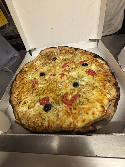 Pizza de Le Joker - Pizza au feu de bois à La Seyne-sur-Mer