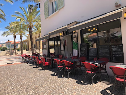 Pizza de PIAZZA DEL TEATRO à Sanary-sur-Mer