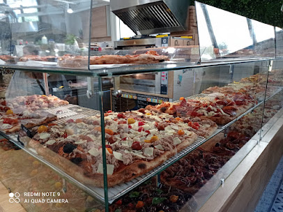 Pizza de Pizz'Oggi à Toulon