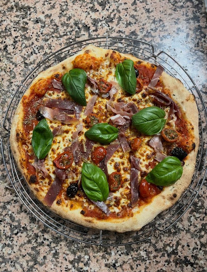 Pizza de Pizza La Royale Chez Yo à Sanary-sur-Mer