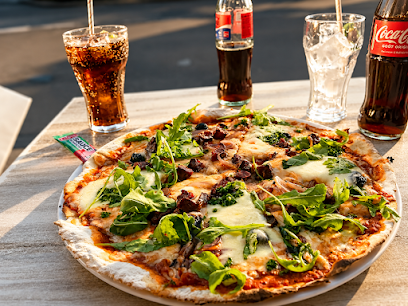 Pizza de pizzeria de la gare à Toulon