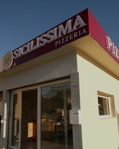 Pizza de Pizzeria Sicilissima - Pizzas italiennes authentiques - La Valette-du-Var, 83160 à La Valette-du-Var